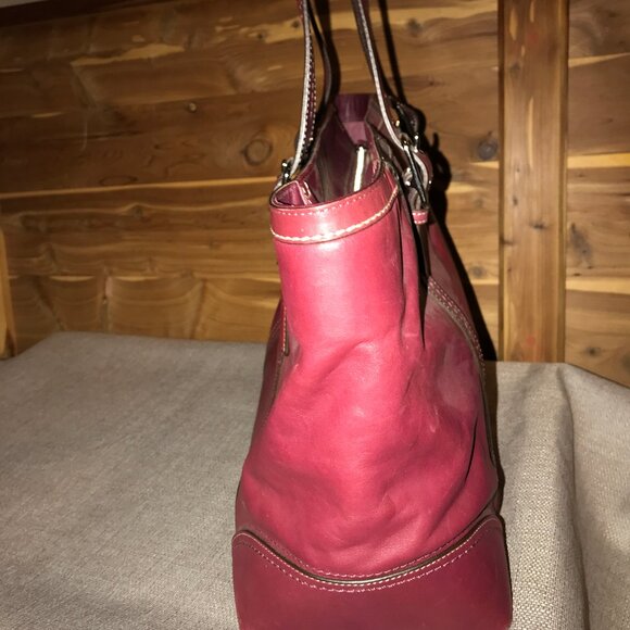 Red Coach Hampton Business Tote Bag Carryall Purse - Picture 5 of 16